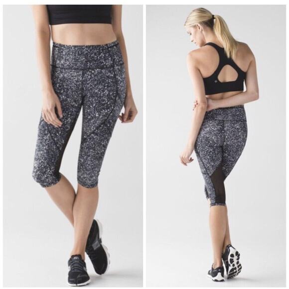 LULULEMON Outrun Cropped 17” Leggings Black White Dot Mesh Panel Size 4 - Picture 1 of 11